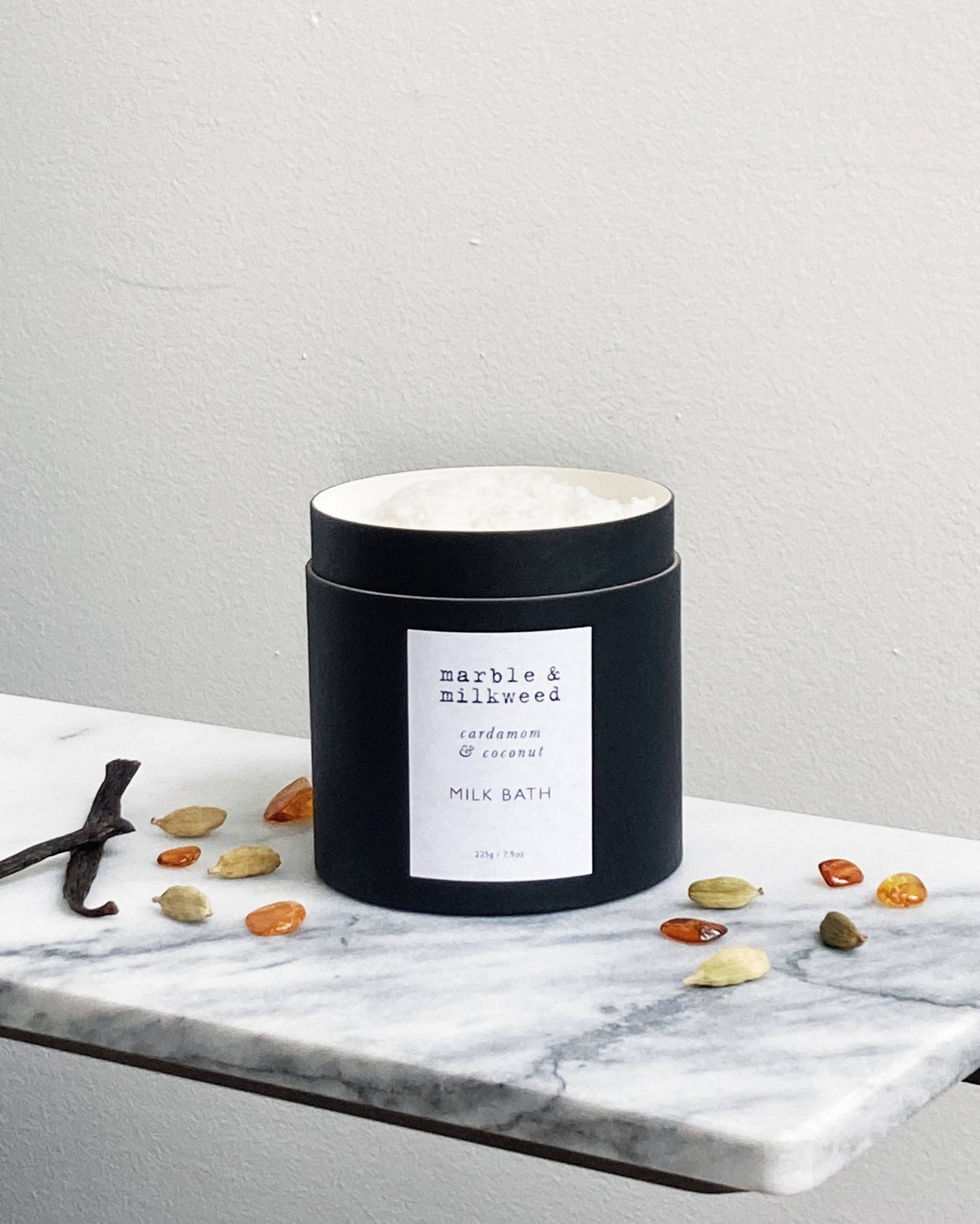 Cardamom & coconut milk bath