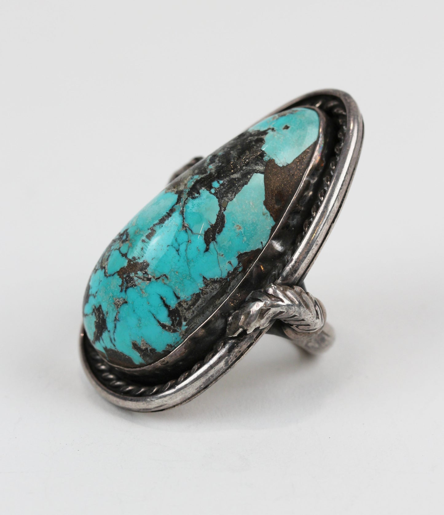 Massive Navajo Turqoise Ring